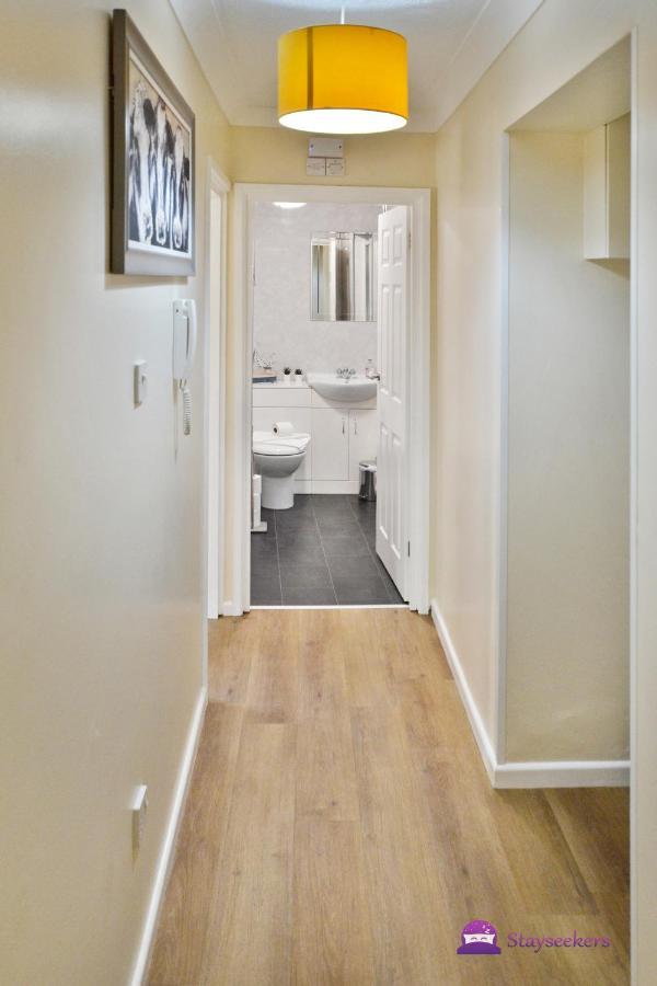 Station 1 Bed Apartment - Stayseekers Salisbury Bagian luar foto